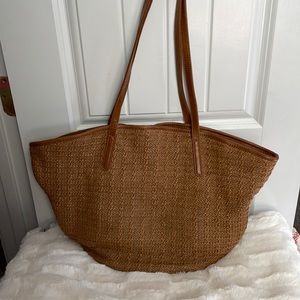HOBO “Ellison” Natural Tote